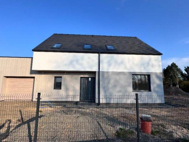 Przestronny dom dwukondygnacyjny - Borowy Zakątek