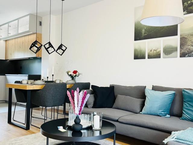 Dom na sprzedaż, zielona okolica